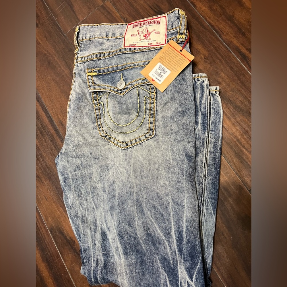NWT True Religion men’s jeans. Ricky Vintage Super T Straight.
